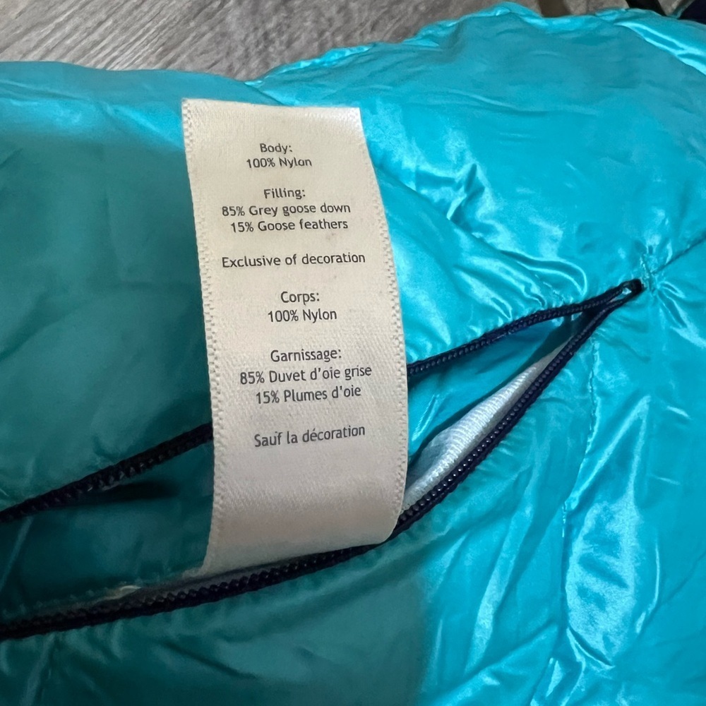 Ivivva goose down reversible vest size 10 - Picture 9 of 9